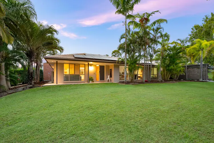 2 Wesley Place, Sinnamon Park QLD 4073
