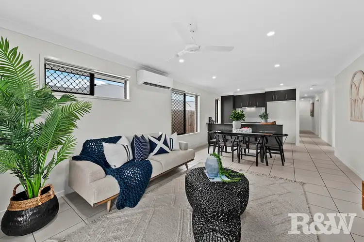 20 Rural Street, Park Ridge QLD 4125