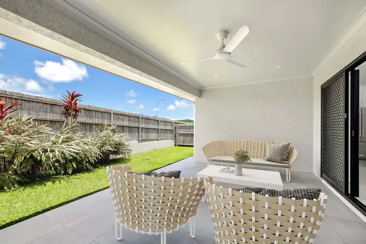 7 Clay Pass, Redlynch QLD 4870
