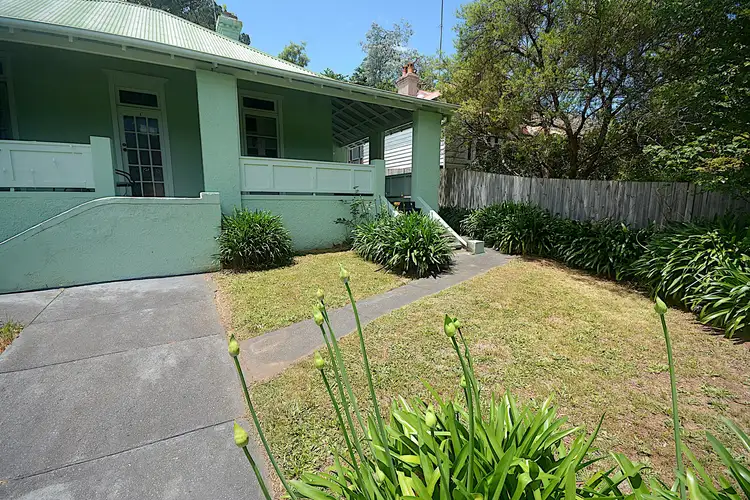 Main view of Homely semi-detached listing, 2/272 Katoomba Street, Katoomba NSW 2780