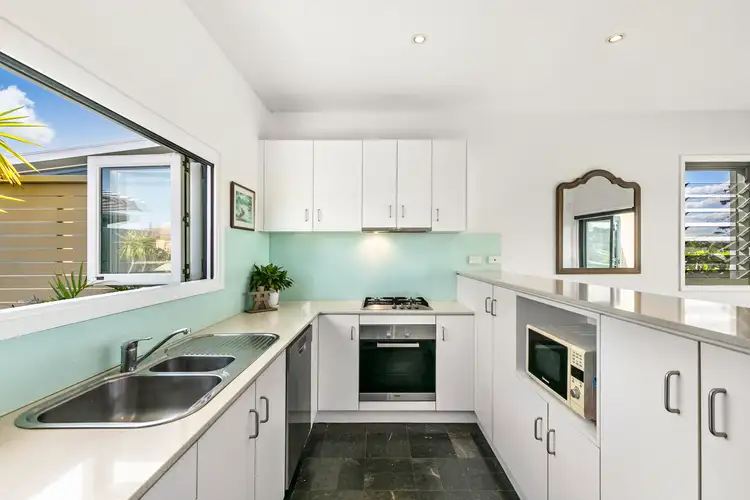 Sixth view of Homely semi-detached listing, 20 Gwinganna Avenue, Kiama NSW 2533