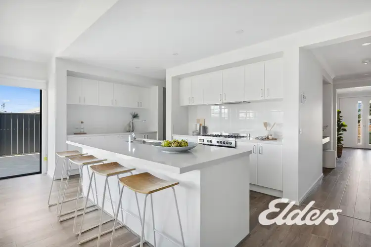 Fifth view of Homely house listing, 4 Vineyard Circuit, Yarrawonga VIC 3730