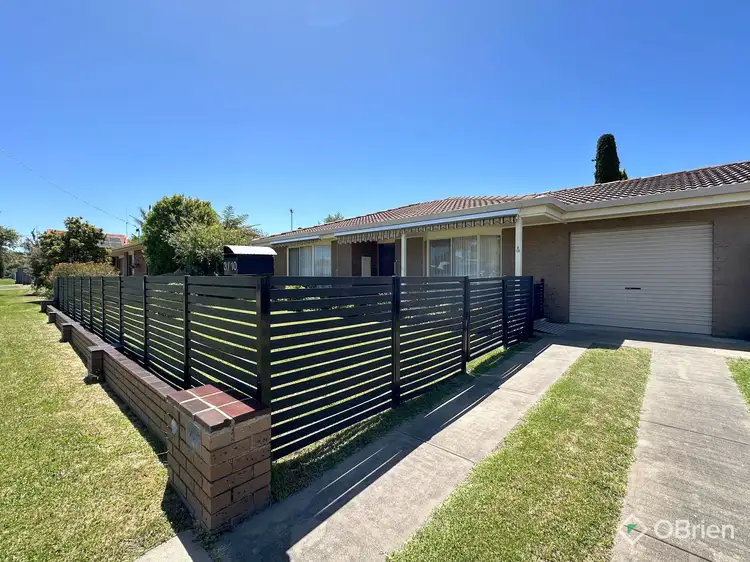 3/10 William Street, Paynesville VIC 3880
