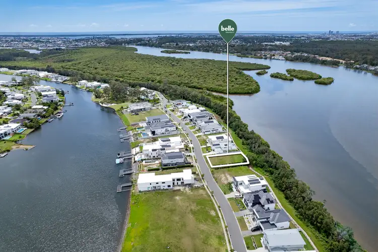 67 Lake Serenity Boulevard, Helensvale QLD 4212