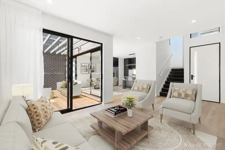 2/39 Leman Crescent