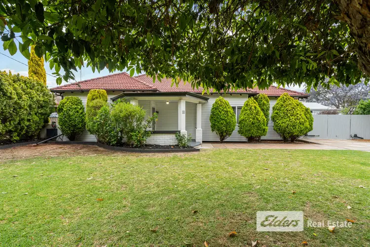 4 Sir James Avenue, Harvey WA 6220