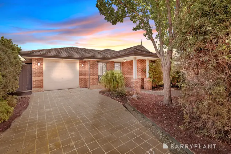 33 Tawrrific Street, Kurunjang VIC 3337