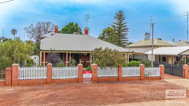 8 May Street, Northam WA 6401