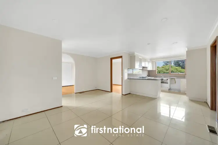 Sixth view of Homely house listing, 5 Nevis Court, Endeavour Hills VIC 3802
