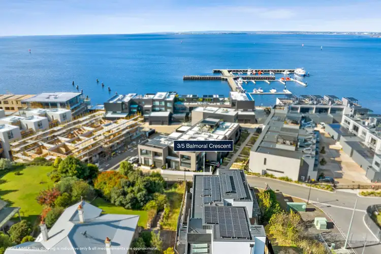 3/5 Balmoral Crescent, Rippleside VIC 3215