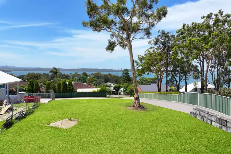 8a Lake Road, Balcolyn NSW 2264