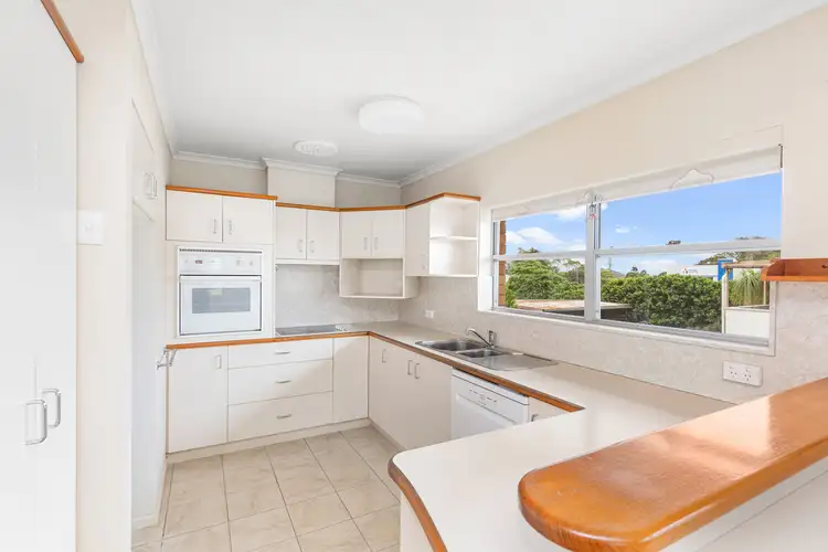 Second view of Homely unit listing, 2/8 Lavarack Crescent, Buderim QLD 4556