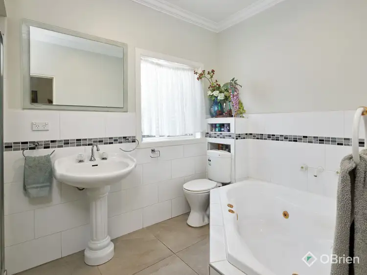 Fifth view of Homely house listing, 1 Oddy Street, Drouin VIC 3818