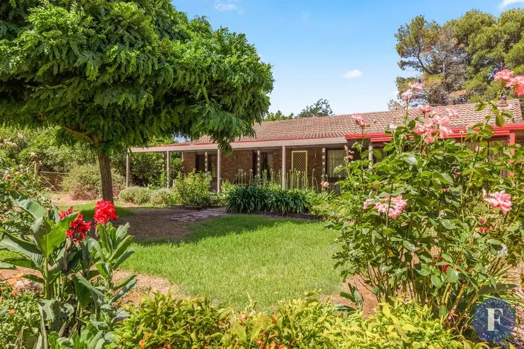 35 Binowee Road, Cootamundra NSW 2590