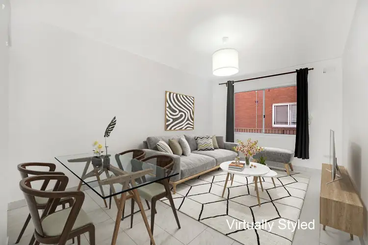 1/11 Evans Avenue