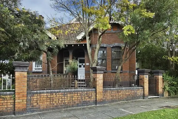 49 Wardell Road