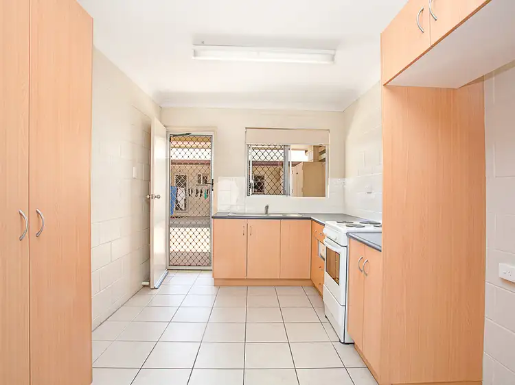 Second view of Homely apartment listing, 5/14 Regent Street, Hyde Park QLD 4812