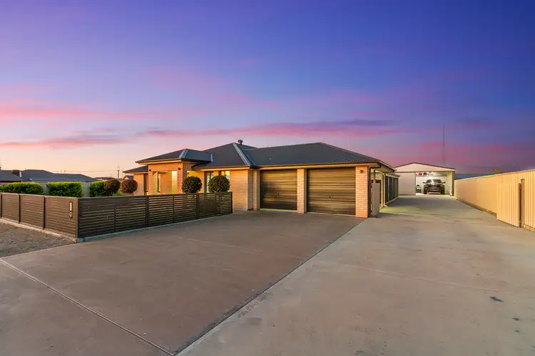 19 Thompson Street, Wallaroo SA 5556