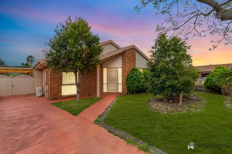 45 Walsingham Crescent, Kurunjang VIC 3337