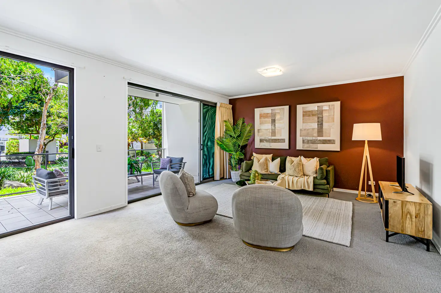 Main view of Homely villa listing, 1/9 Crescent Avenue, Mermaid Beach QLD 4218