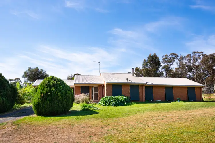 Second view of Homely house listing, 2 Burgess Court, Newstead VIC 3462