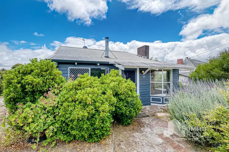 22 Raymond Street, Collie WA 6225