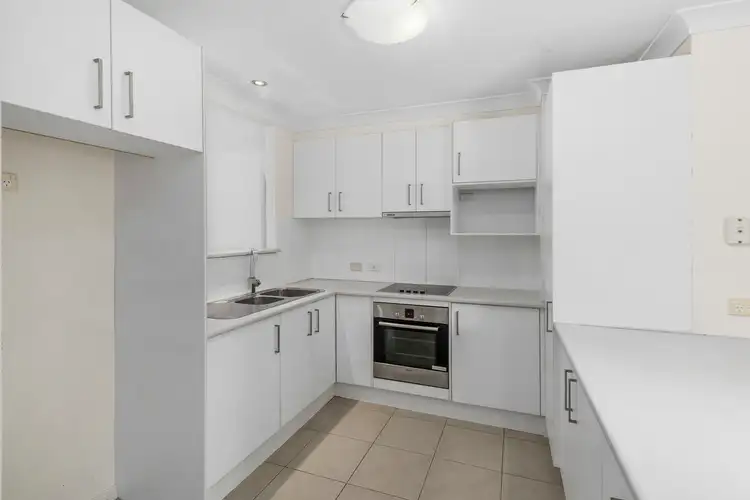 Fourth view of Homely villa listing, 4/25 Thompson Street, Woonona NSW 2517