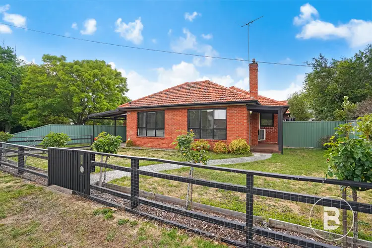1 Waller Avenue, Newington VIC 3350