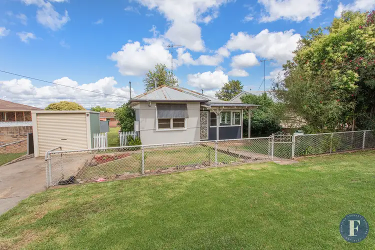 112 Lachlan Street, Cowra NSW 2794
