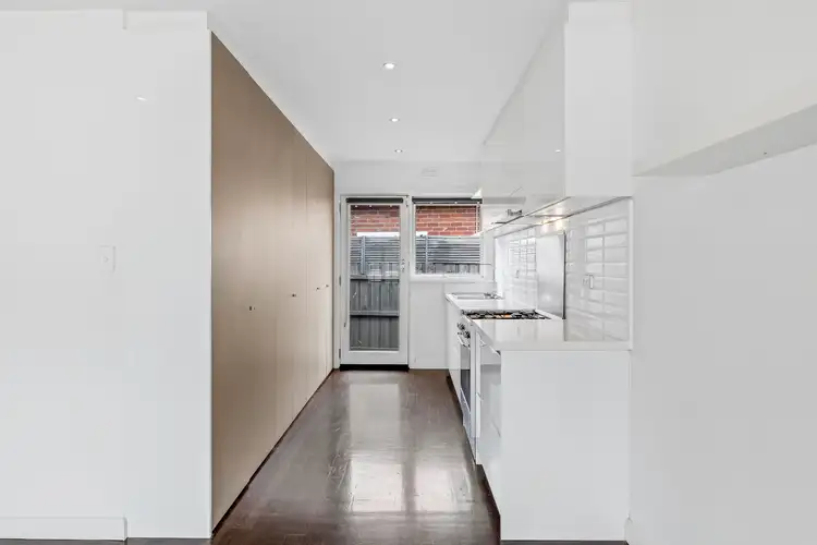 Fourth view of Homely unit listing, 2/37 Martin Street, Thornbury VIC 3071