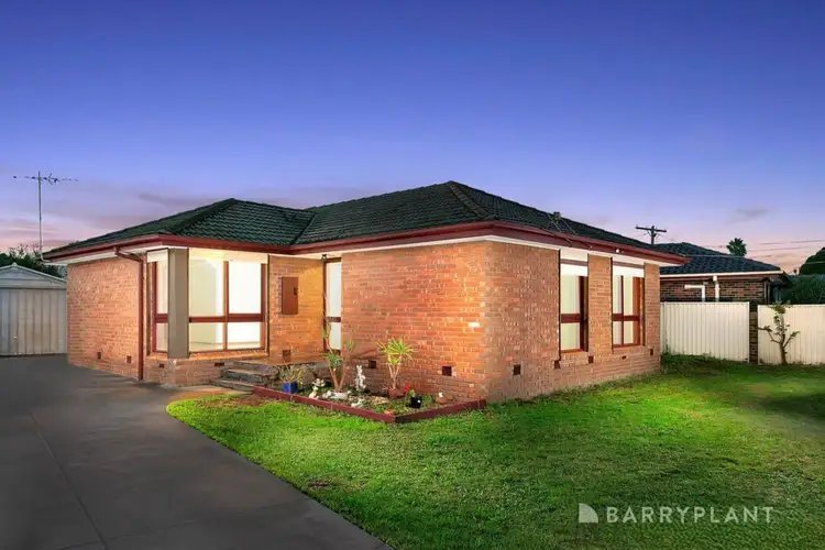 32 Rochester Drive, Thomastown VIC 3074