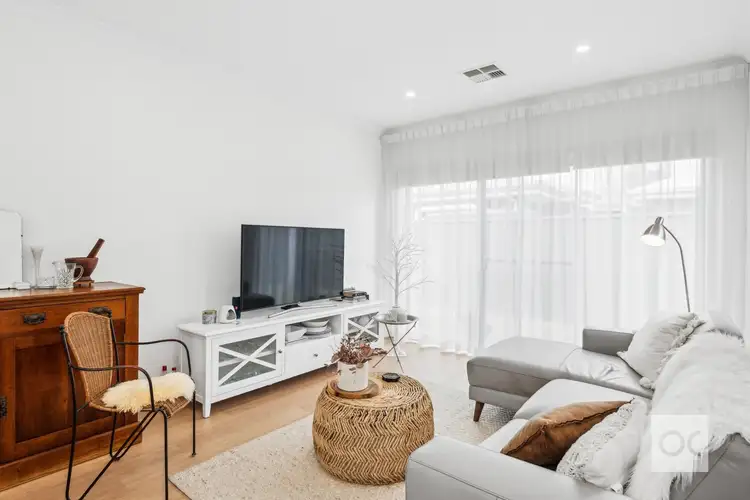 Sixth view of Homely house listing, 7 Vineview Walk, Park Holme SA 5043