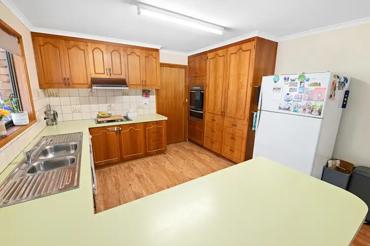 Fifth view of Homely house listing, 19 Heley Court, Mildura VIC 3500