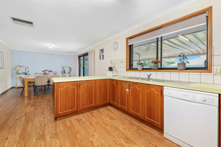 Sixth view of Homely house listing, 19 Heley Court, Mildura VIC 3500