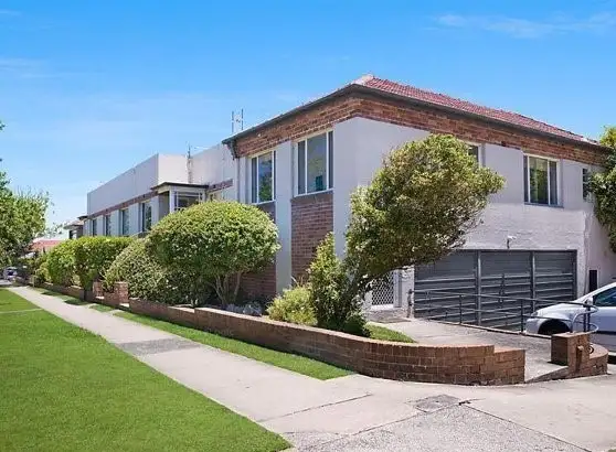 Main view of Homely unit listing, 2/25 Tooke Street, Cooks Hill NSW 2300