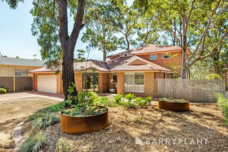 11-13 Sanctuary Close, Werribee VIC 3030