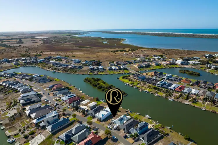 47 Blanche Parade, Hindmarsh Island SA 5214
