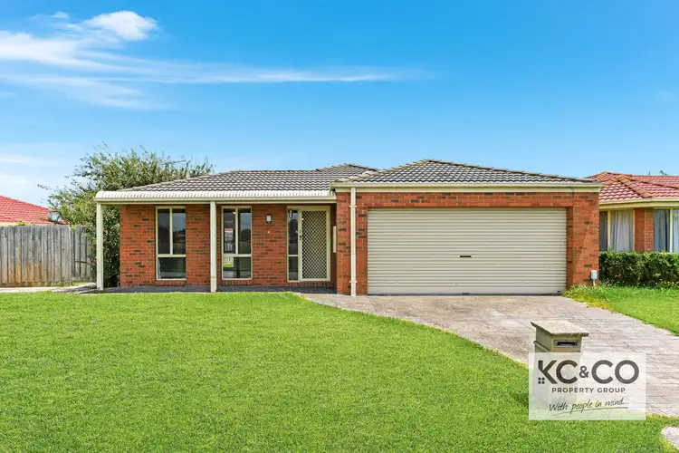 2 Viewside Way, Hampton Park VIC 3976