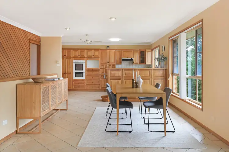 136 Derribong Drive, Cordeaux Heights NSW 2526