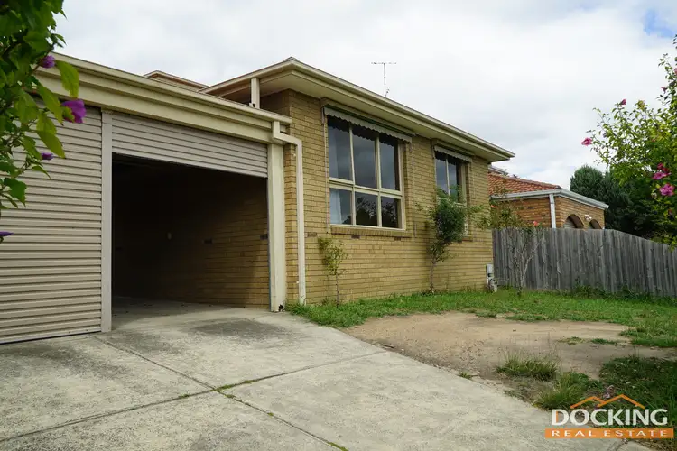 9 Sheridan Court