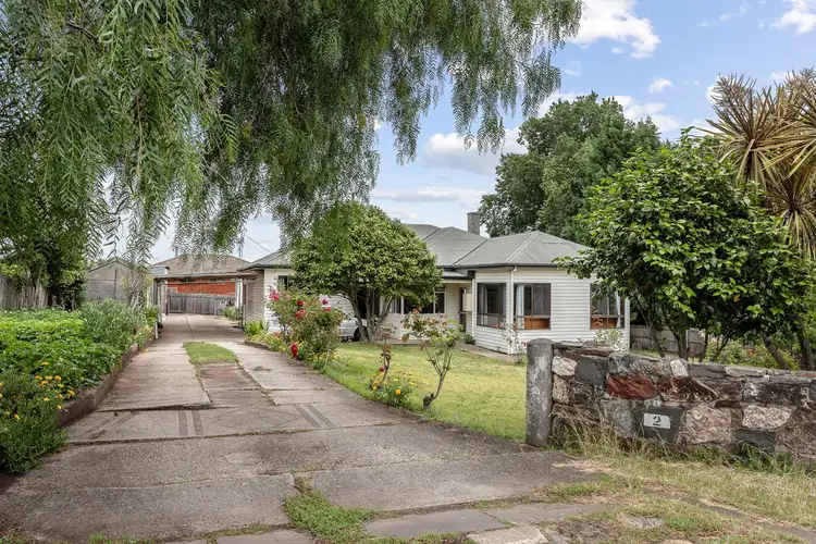2 Walkers Avenue, Newnham TAS 7248