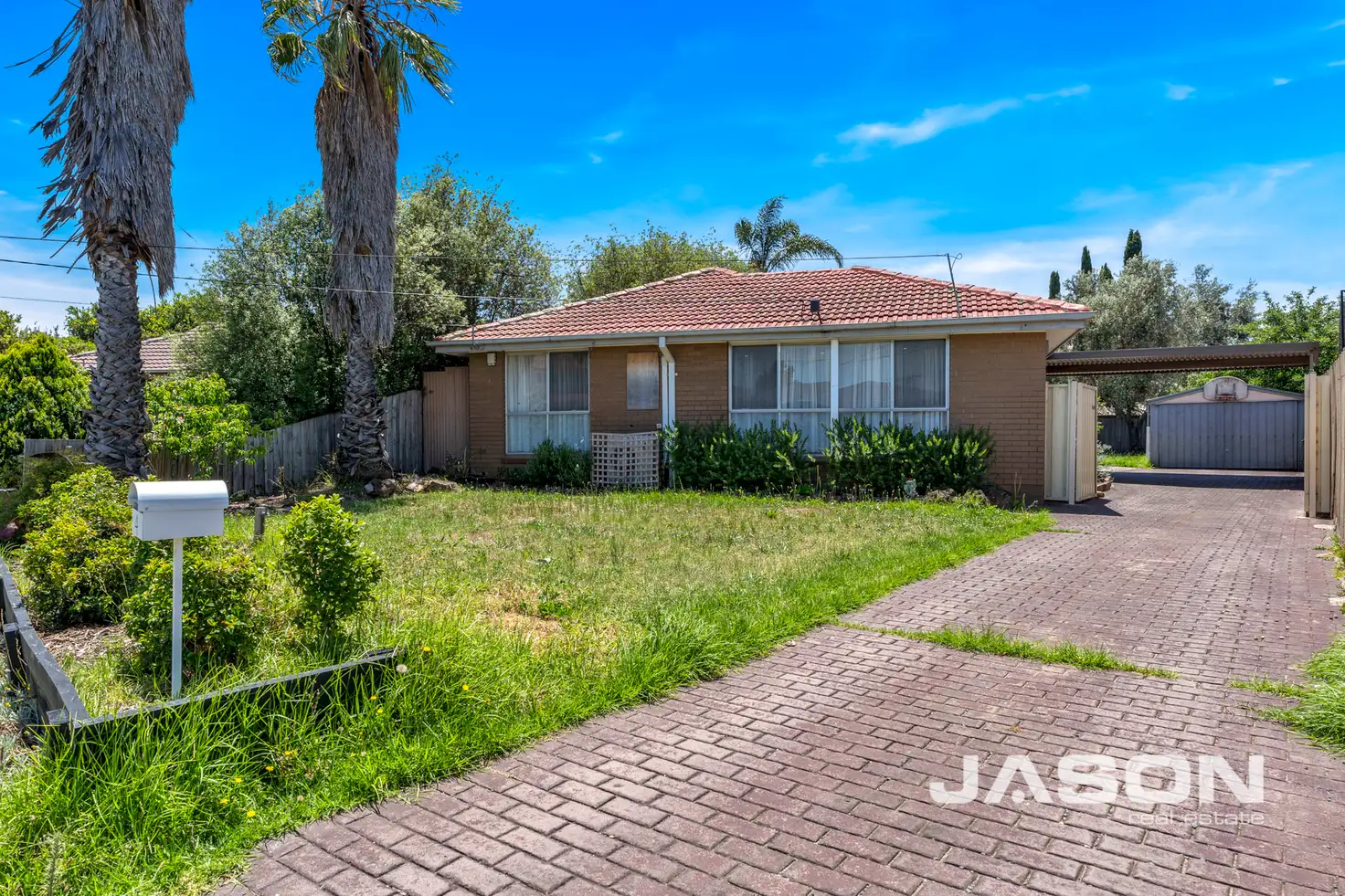 Main view of Homely house listing, 4 Fiona Court, Gladstone Park VIC 3043