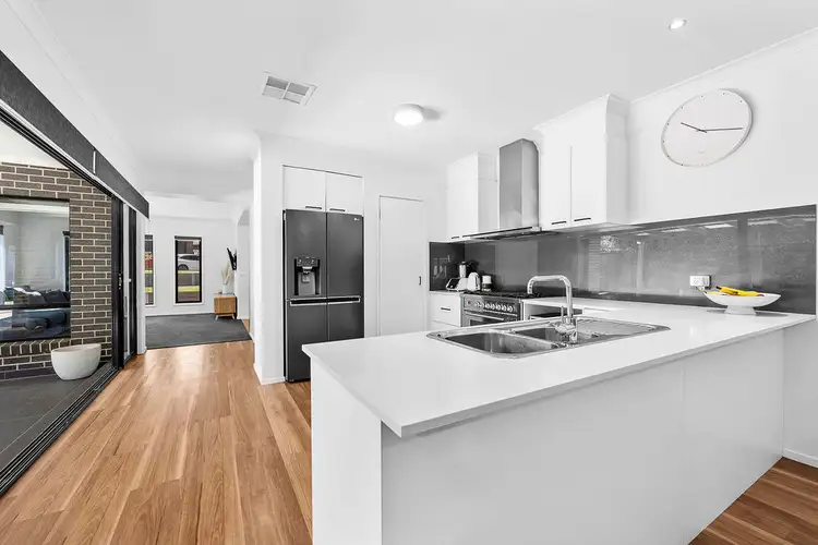 Sixth view of Homely house listing, 4 Whistler Close, Brown Hill VIC 3350