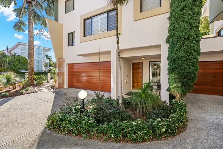 5/23-25 Madang Crescent, Runaway Bay QLD 4216