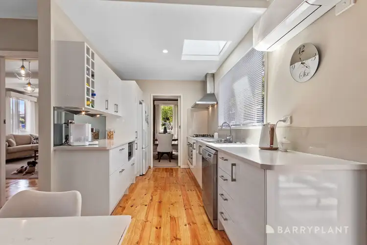 Fifth view of Homely house listing, 2 Kelso Place, Wantirna VIC 3152