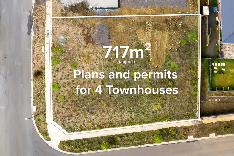 28-30 Strathlachlan Drive