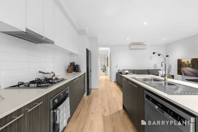 Fourth view of Homely townhouse listing, 5 Toby Place, Mooroolbark VIC 3138
