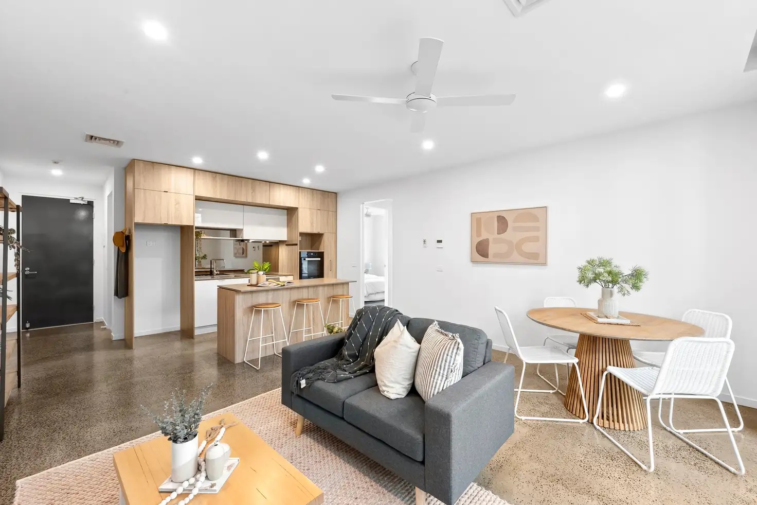 Main view of Homely apartment listing, 2/17 Halstead Place, Geelong West VIC 3218