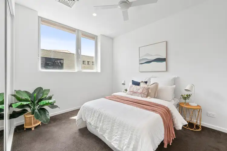 Fifth view of Homely apartment listing, 2/17 Halstead Place, Geelong West VIC 3218