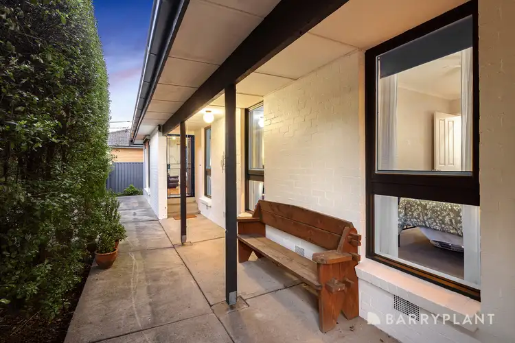 94 Cave Hill Road, Lilydale VIC 3140